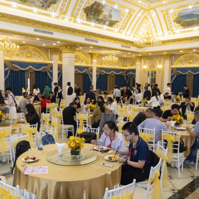 SẢNH LA CROWN