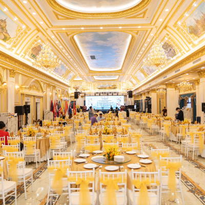 SẢNH LA CROWN