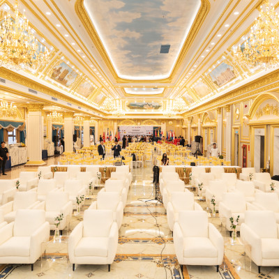 SẢNH LA CROWN